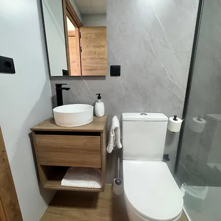 Casa Ara 度假居 蒙塔尼约斯